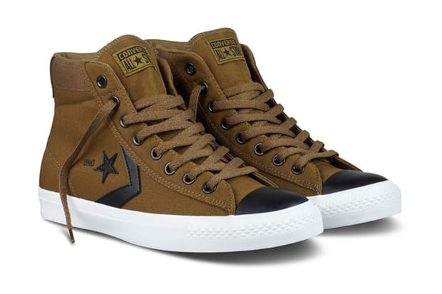 Converse pro leather outlet foot locker