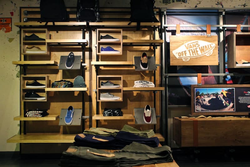 Vans store skate store