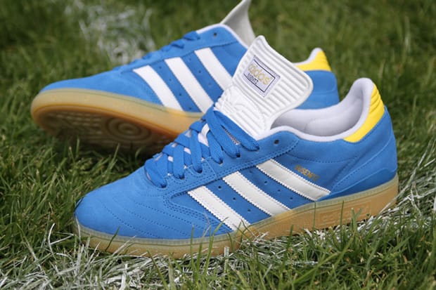 Adidas busenitz blue sales and yellow