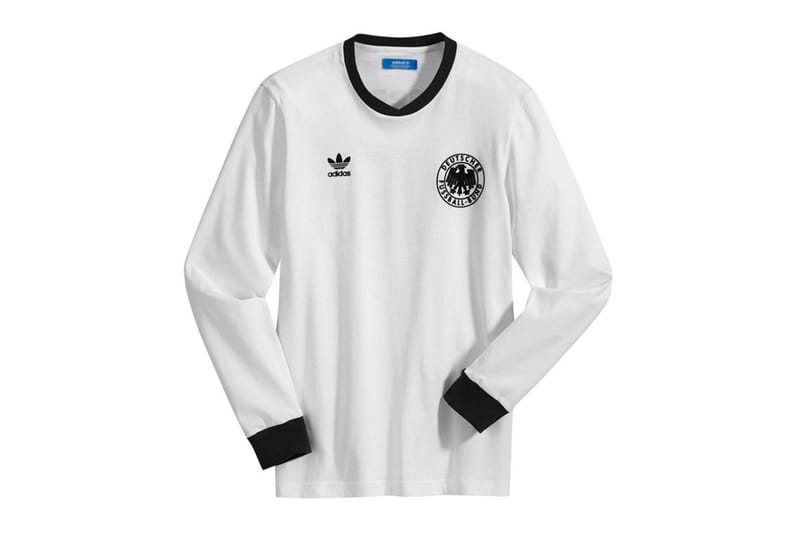 Adidas originals store retro football shirt