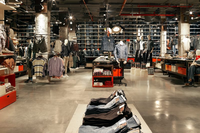 Levi's flagship clearance