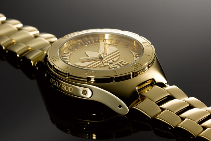 Adidas original shop gold watch