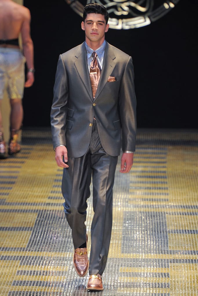 スーツ VERSACE 2013 S/S Versace 2013 Spring/Summer Collection | Hypebeast