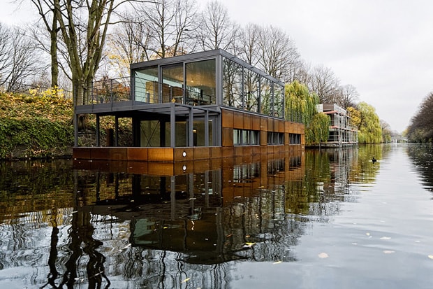 Плавучий дом на канале Эйлбек работы Шпренгера фон дер Липпе