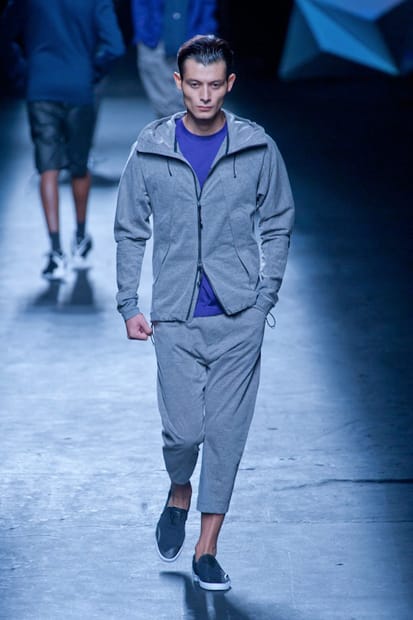 PANTS(パンツ)｜YOHJI YAMAMOTOのメンズファッション｜【公式
