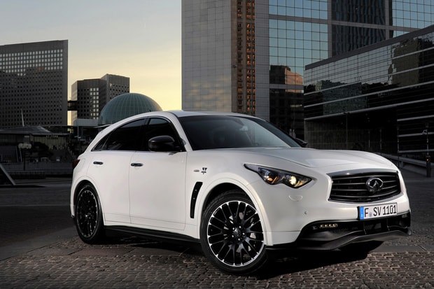 Infiniti FX Феттель издание