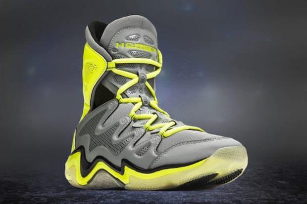 High top basketball hot sale shoes under armour