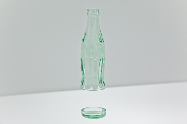 Выставка Coca-Cola «Бутылочная посуда» от nendo @ DESIGNTIDE TOKYO 2012