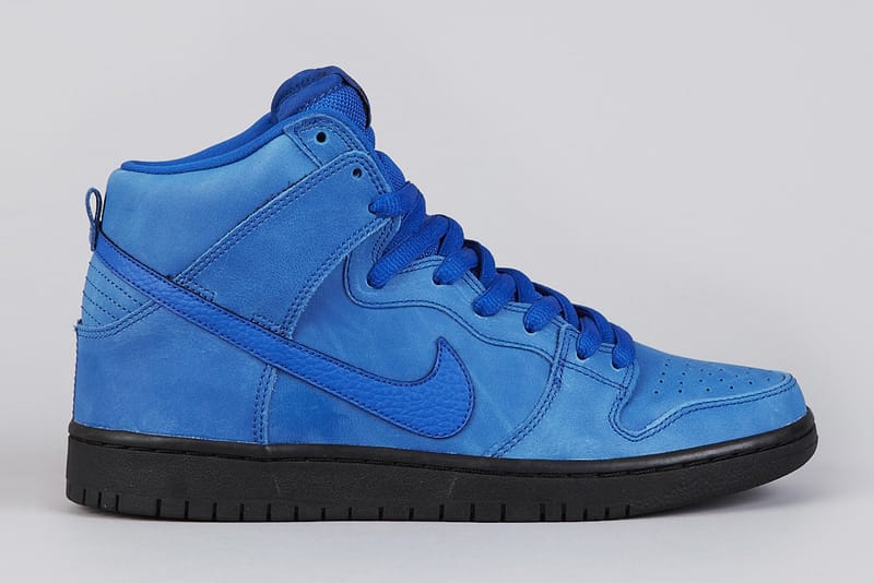 nike dunks high game royal