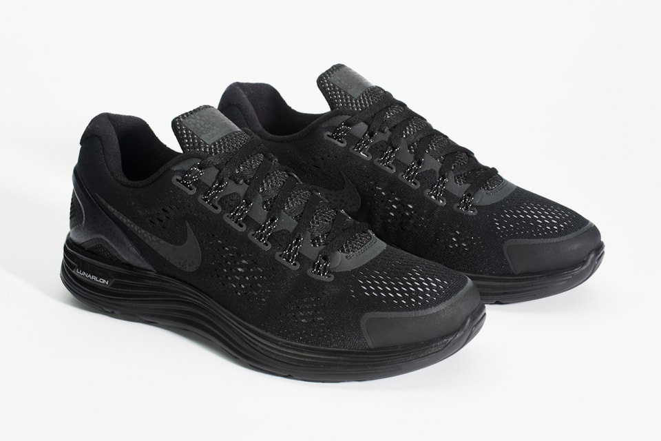 nike lunarglide shield