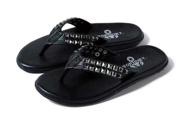 SOPHNET. x Island Slipper Stud Sandals | Hypebeast