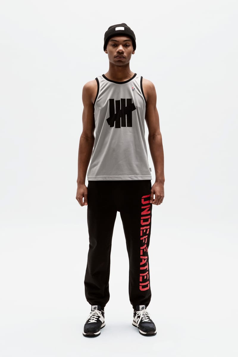 August alsina grey online sweatpants