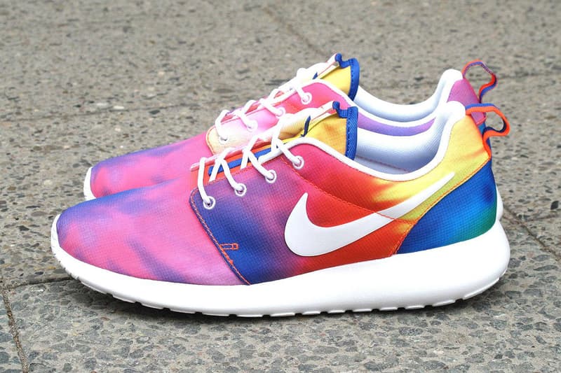 nike roshe tie dye