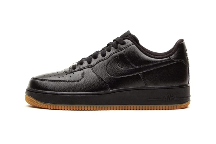 Nike air force on sale 1 07 gum sole