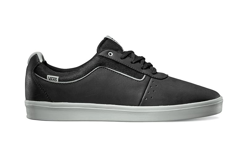 Vans shoes for boys hotsell 2013 black