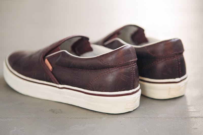 Vans vault clearance slip on leather