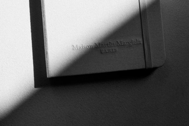 Полностью белый блокнот Moleskine Maison Martin Margiela ограниченной серии