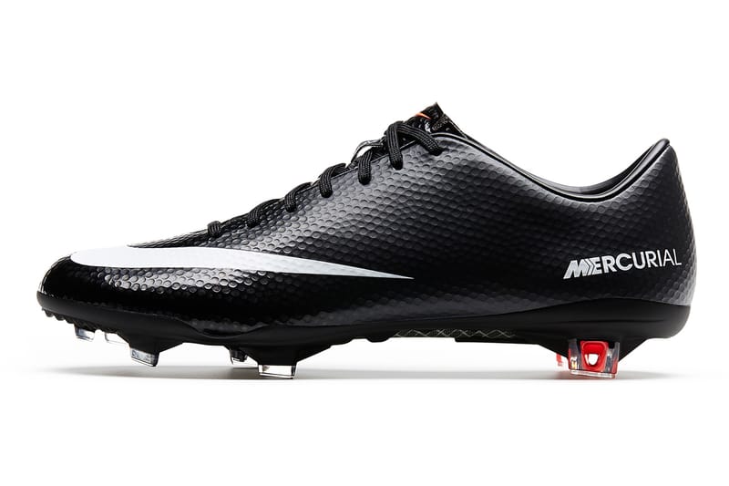 Nike on sale mercurial classic