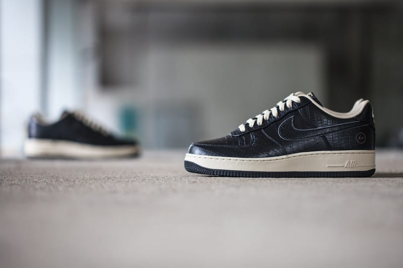 A Closer Look at the Nike Air & Lunar Force 1 Low “FRAGMENT” Pack