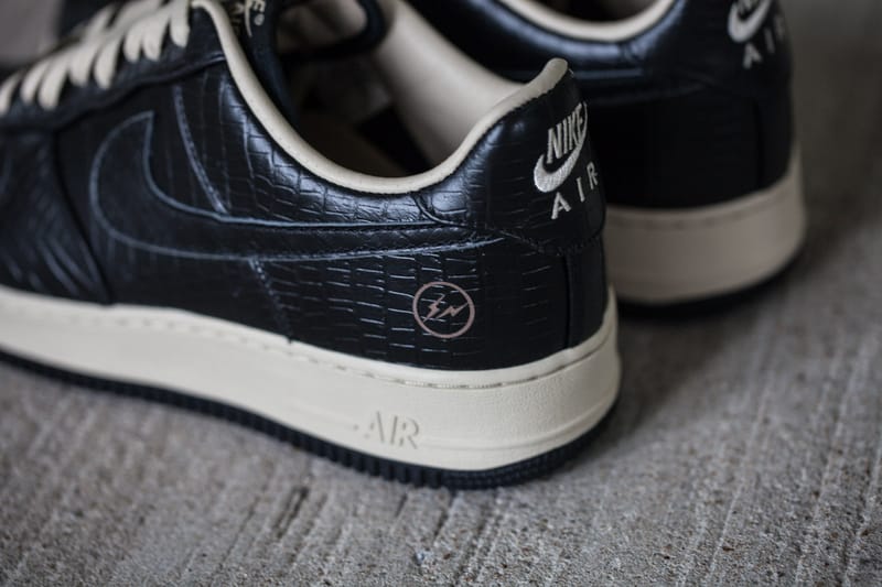 A Closer Look at the Nike Air & Lunar Force 1 Low “FRAGMENT” Pack