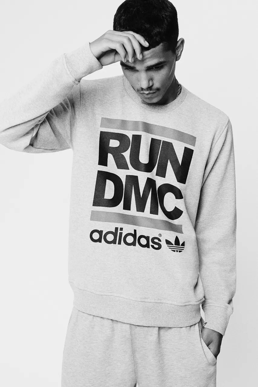 Adidas originals street 90 run crew sweatshirt deals