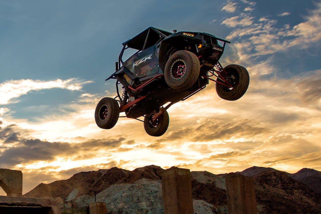 UTVUnderground и Mad Media выводят Polaris RZR XP1000 на бездорожье с Р. Дж. Андерсоном