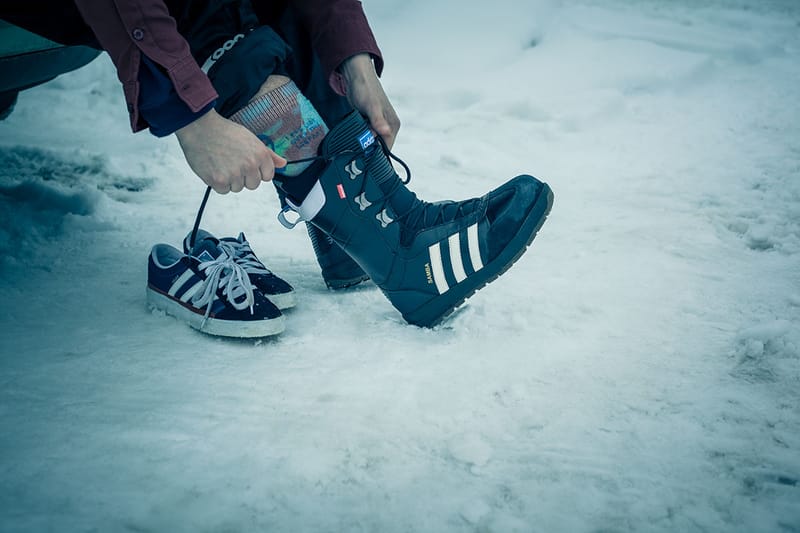 Adidas best sale samba snow