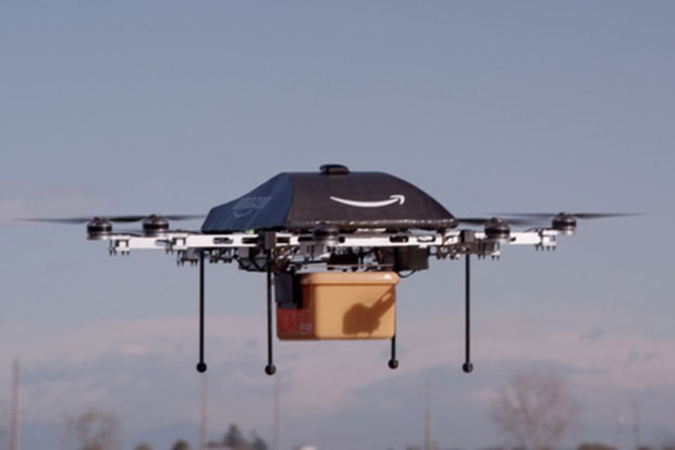 Amazon тестирует систему Prime Air: доставка дронами