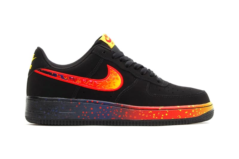 Air force 1 on sale kicks on fire