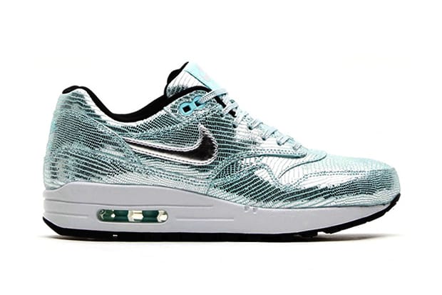 Nike WMNS Air Max 1 QS