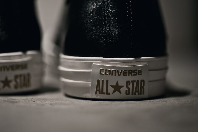 Converse year deals of the horse