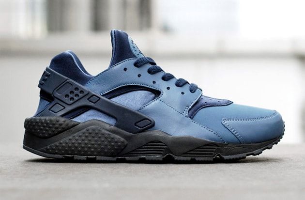 all blue huaraches mens