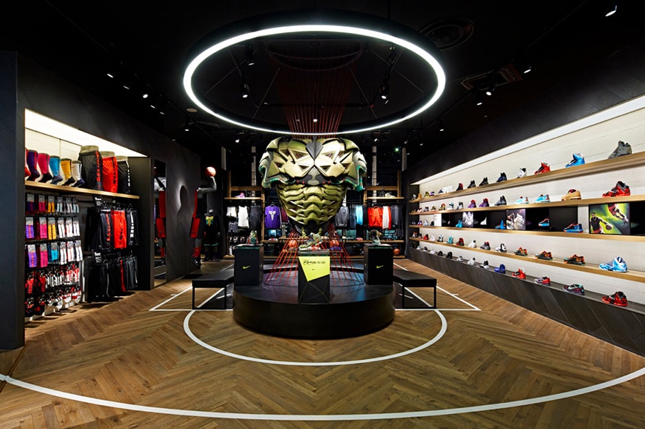 Баскетбольный магазин Nike в Японии от Specialnormal