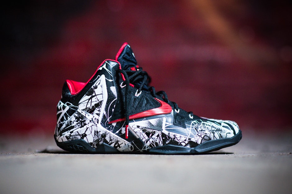 lebron xi graffiti