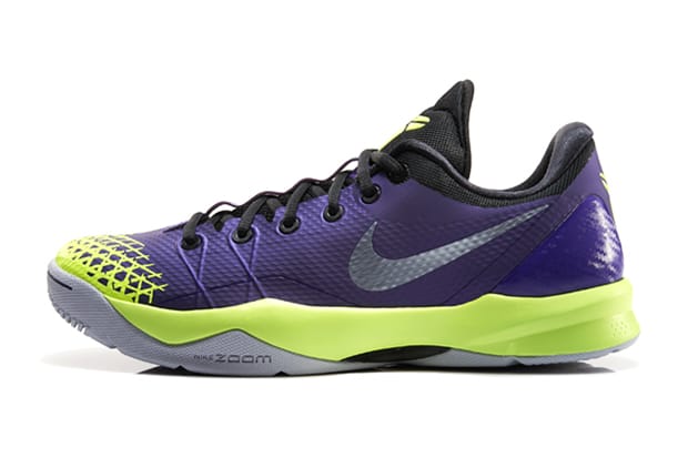 Kobe venomenon 4 on sale