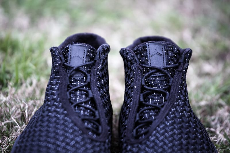 Jordan future high store black