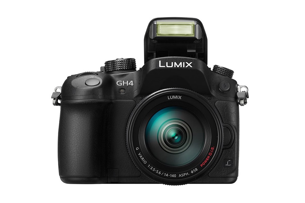 Беззеркальная видеокамера Panasonic Lumix DMC-GH4 4K