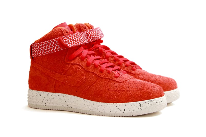 Nike air force on sale 1 high red suede