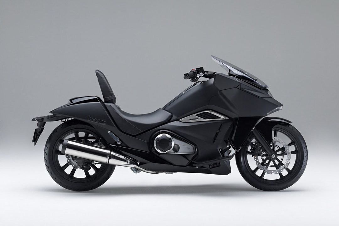 Honda представляет мотоциклы серии NM4