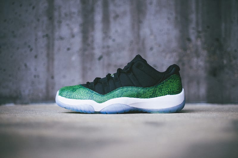 Jordan 11 low green hotsell