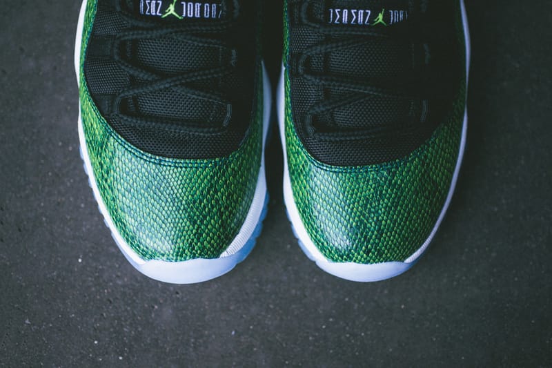 Jordan 11 low sale green snakeskin