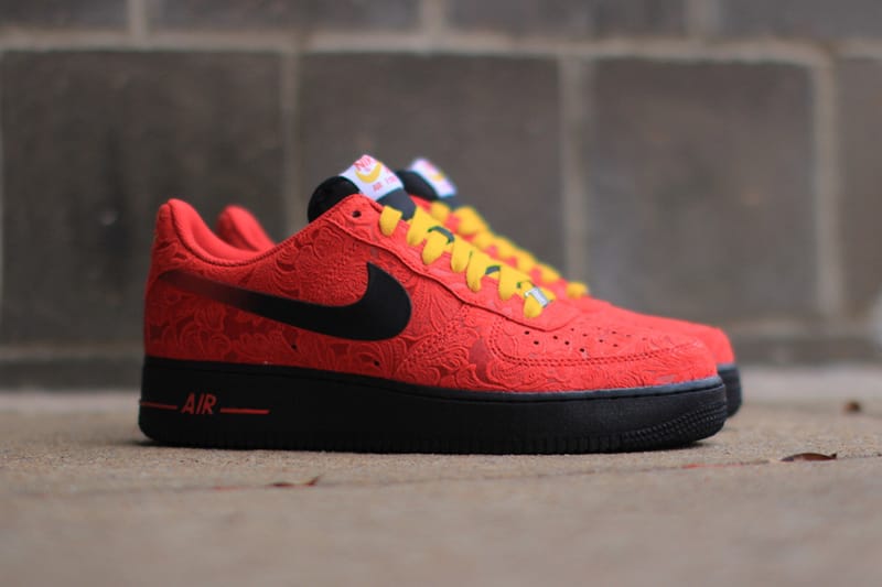 Red black yellow air force 1 on sale