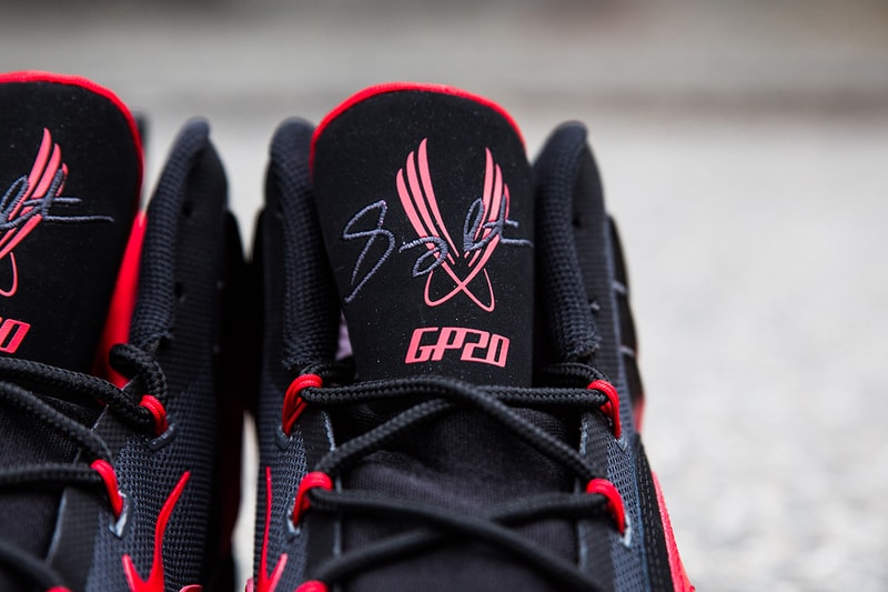 nike zoom sonic flight