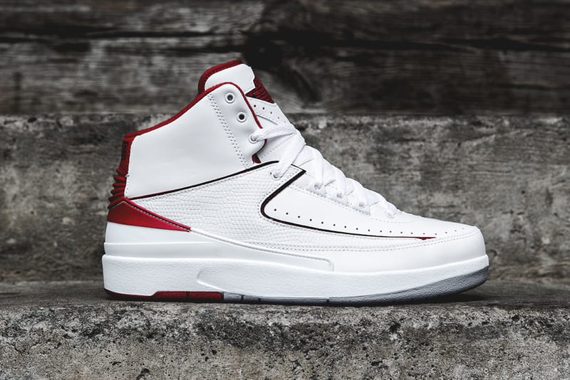 Air Jordan 2 Retro White Red Hypebeast