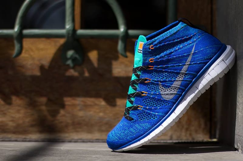 Nike lunar flyknit chukka hot sale blue