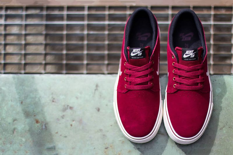 Nike SB Zoom Team Edition Team Red Sail Black Hypebeast