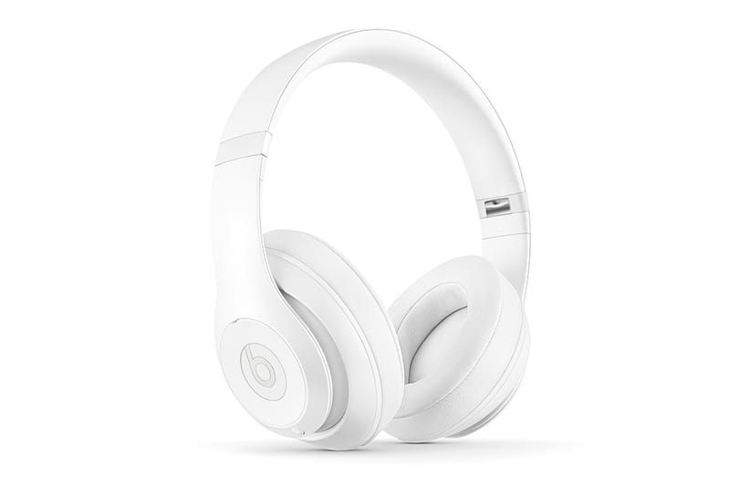 White discount studio headphones