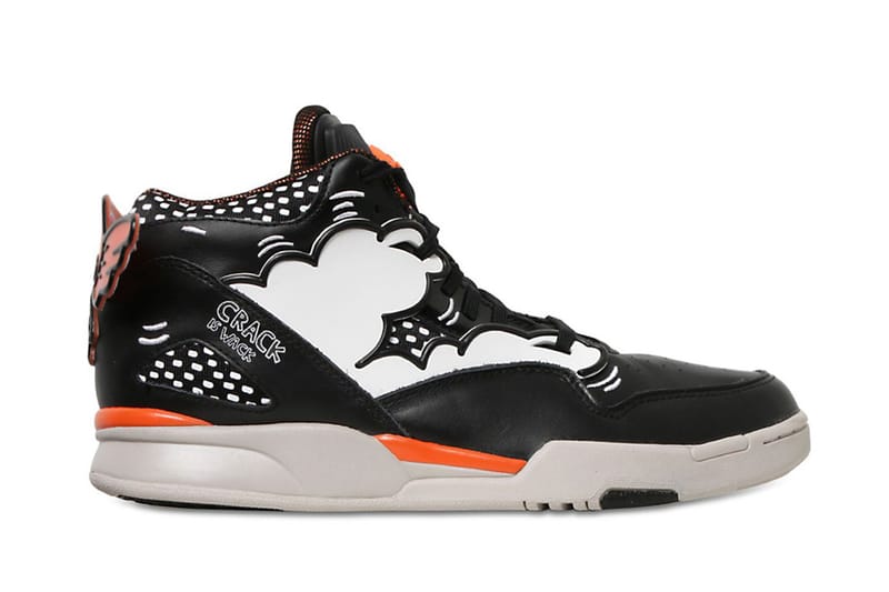 Reebok pump store keith haring