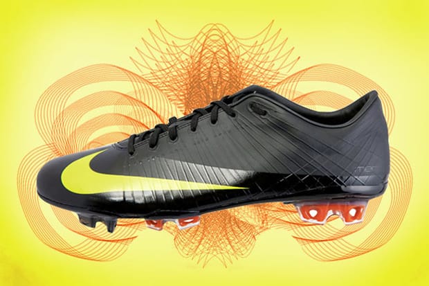 Nike mercurial hot sale vapor history