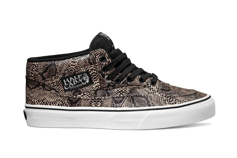 Vans snake sale half cab